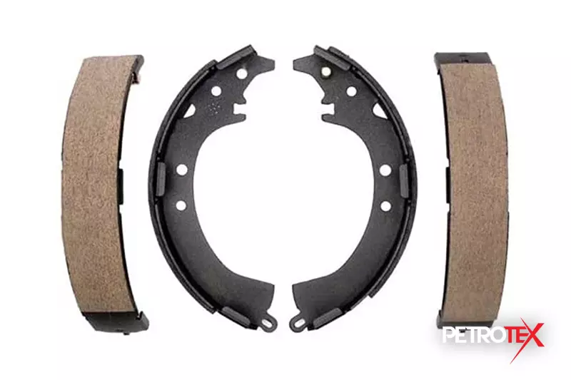 لنت ترمز چیست؟ آشنایی با علائم خرابی لنت ترمز خودرو