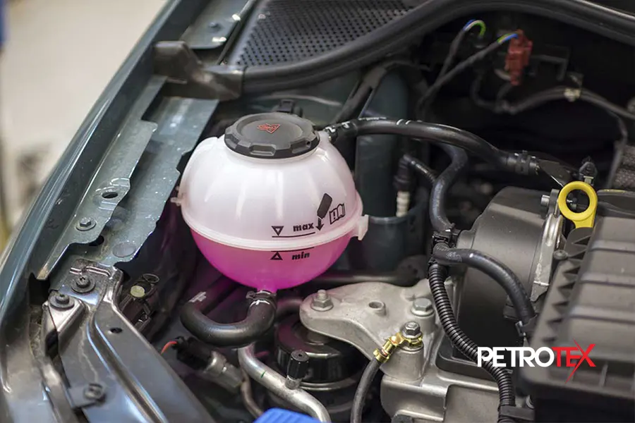 ضدیخ و ضدجوش چیست؟ + زمان مناسب تعویض