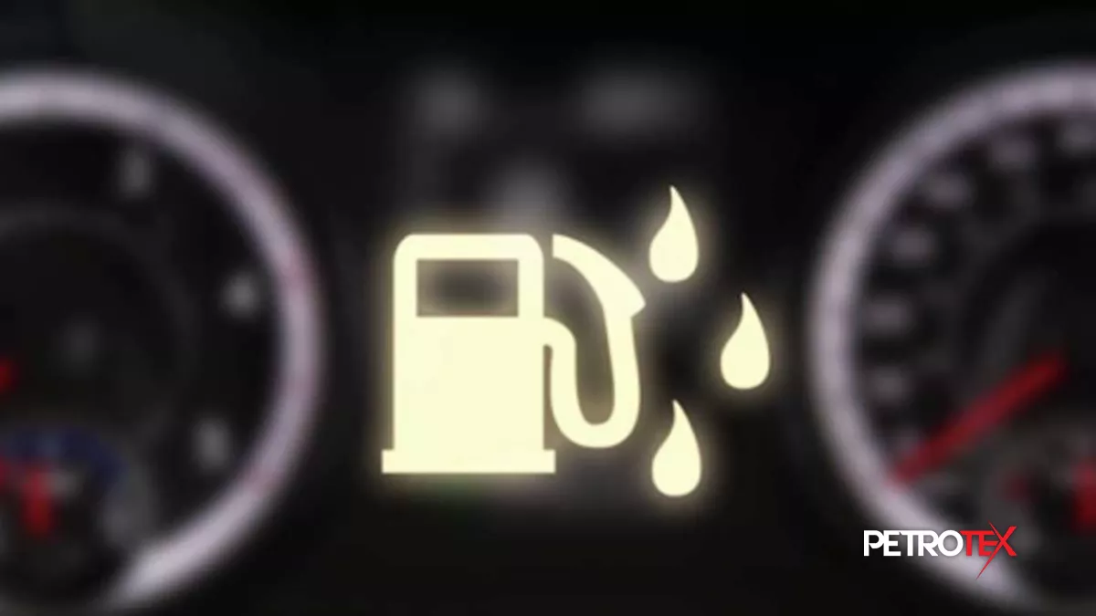 نشانه‌های وجود آب در باک بنزین و روش‌های تخلیه