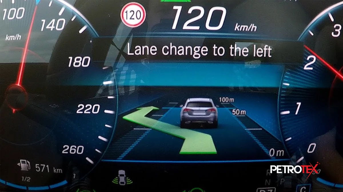 سیستم دستیار تغییر خط یا LCA چیست؟