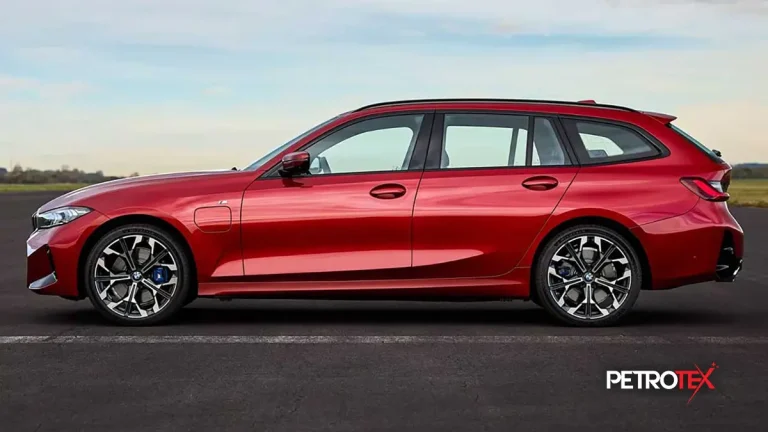 خودروی استیشن یا Station Wagon یا Estate