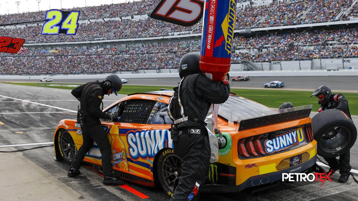 بنزین خودروهای مسابقهای